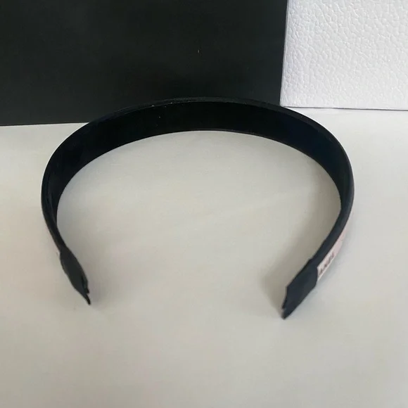 CHANEL Black Headband with Pink Signature Ribbon - Picture 4 of 7